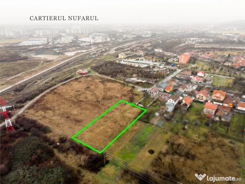 Teren 2200 mp cu utilitati,strada Radautilor, la 1 minut de 