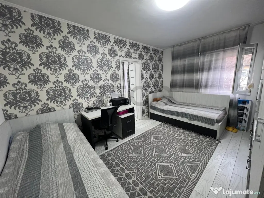 RECO, Apartament 3 camere, Zona Nufarul Oradea 