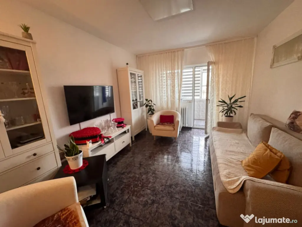 Apartament 2 camere, situat in zona Victoria - Emag 
