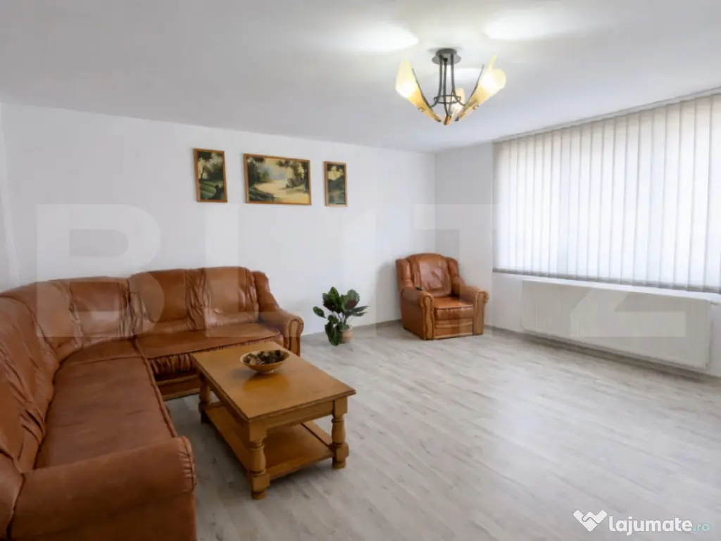 Casa individuala intr-o zona de case, 260mp, teren 500mp zon