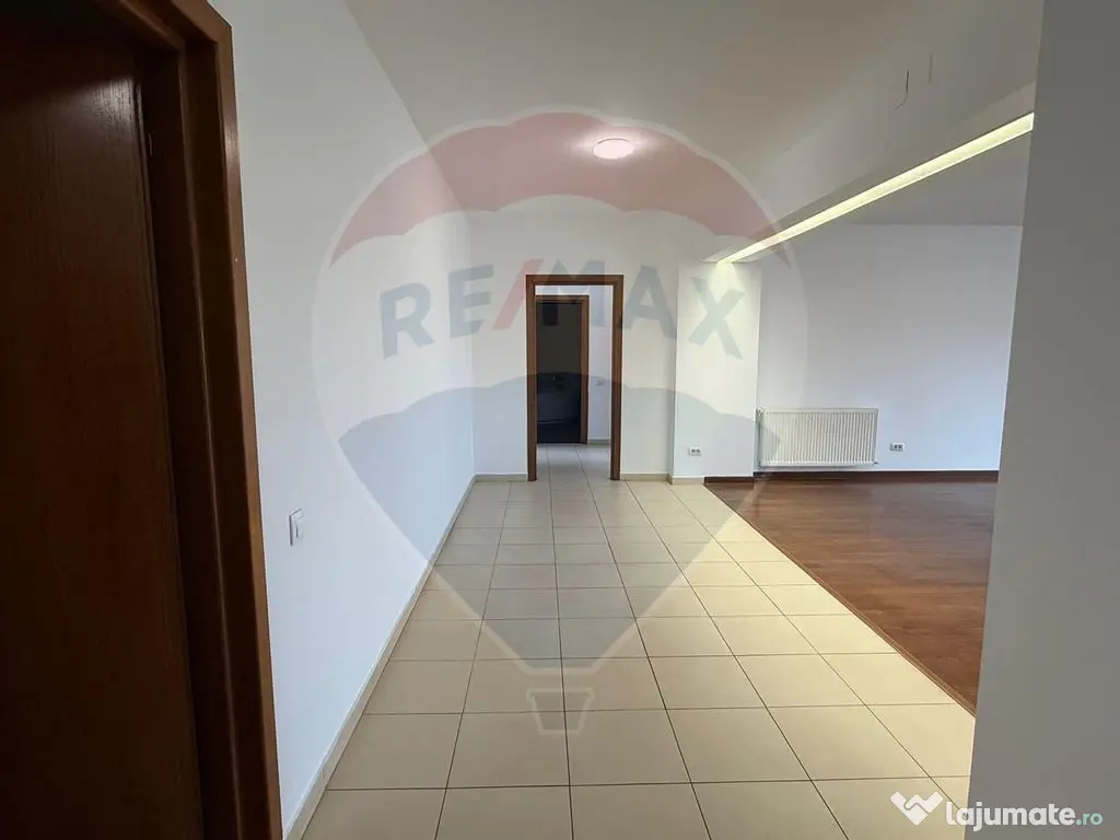 INCHIRIERE Apartament cu 3 camere in zona Baneasa 