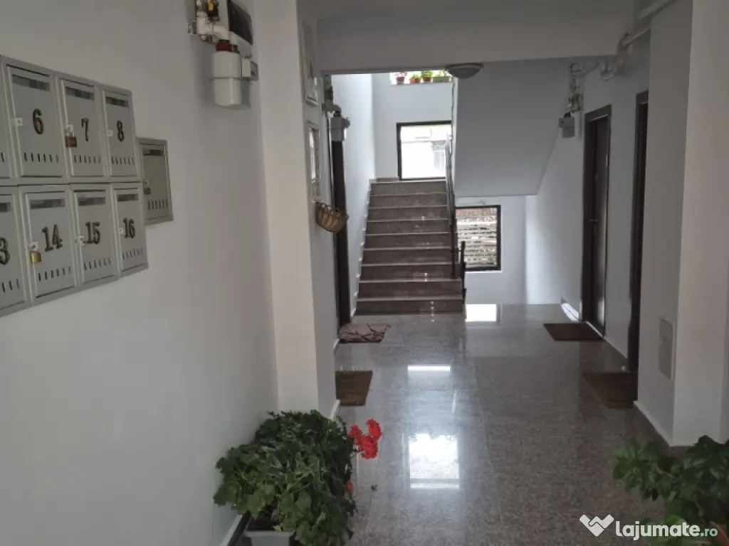 inchiriez garsoniera direct proprietar 