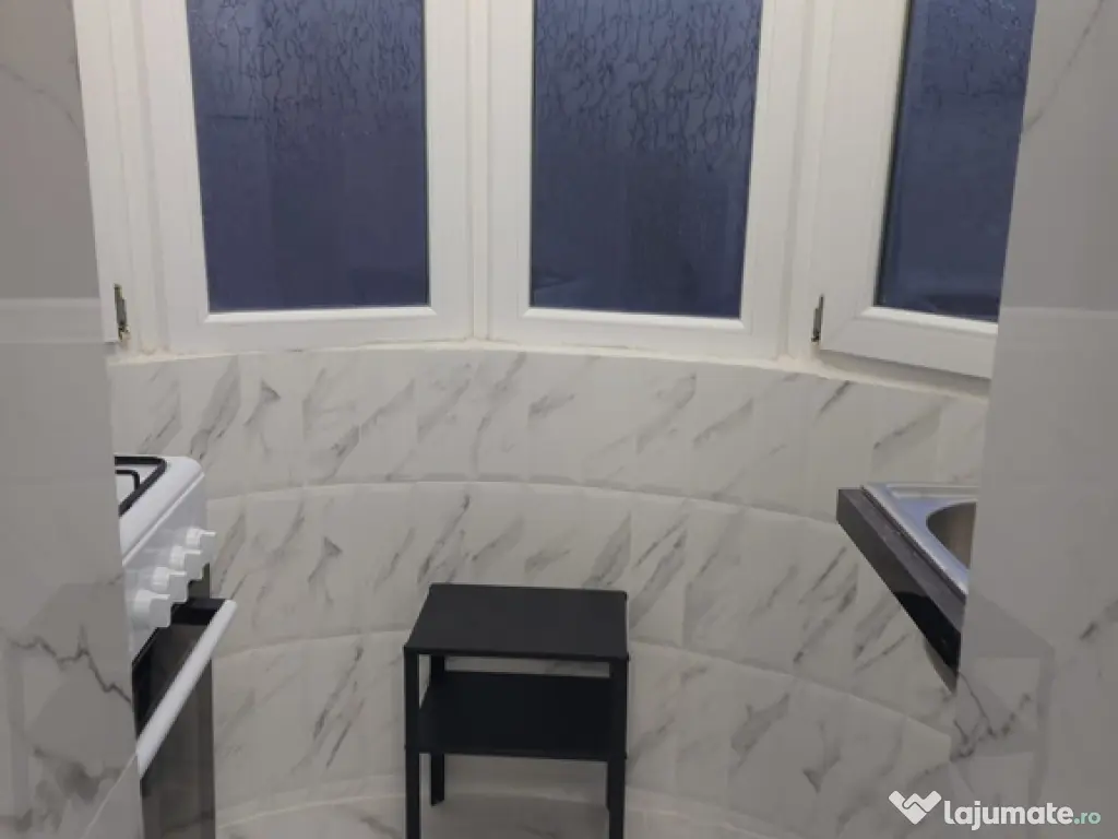 Garsonieră de închiriat 