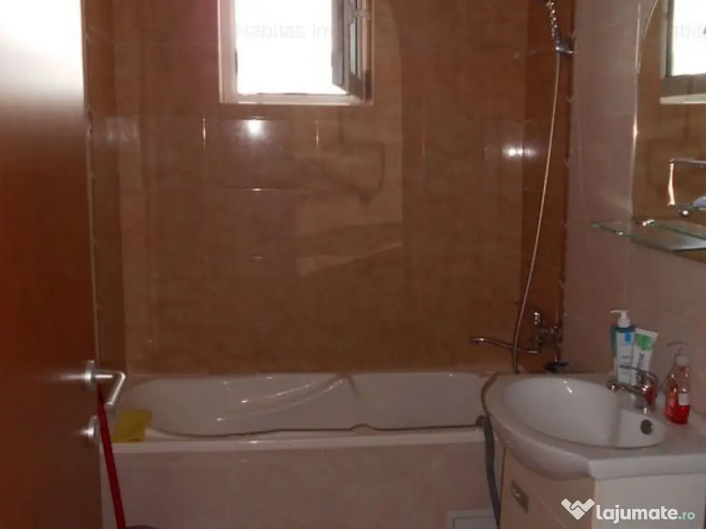 P. fizica, dau in chirie ap 2 camere ,et. Intermed,zona Iulius Mall-FSEGA 