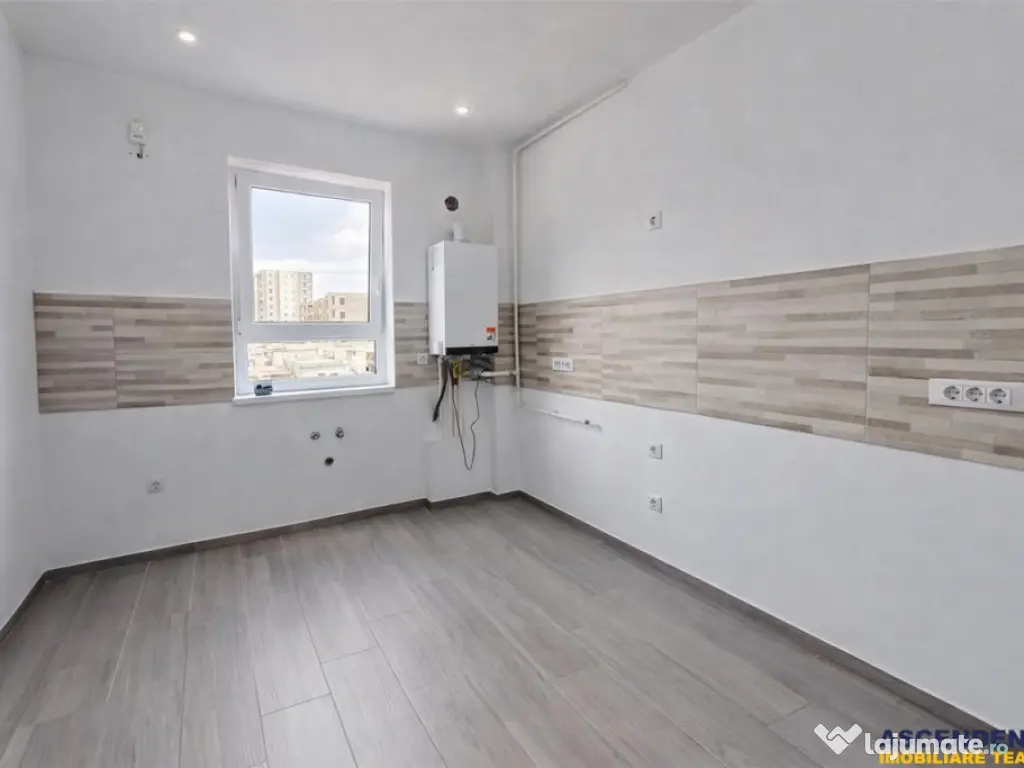 3 camere, etaj1, decomandat, parcare, Casa Nobel, Zona Cores 