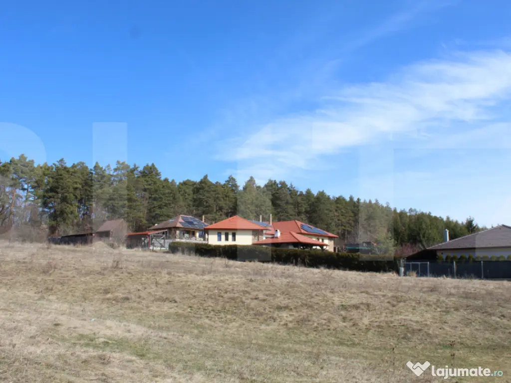 Teren intravilan I Panorama Lumii