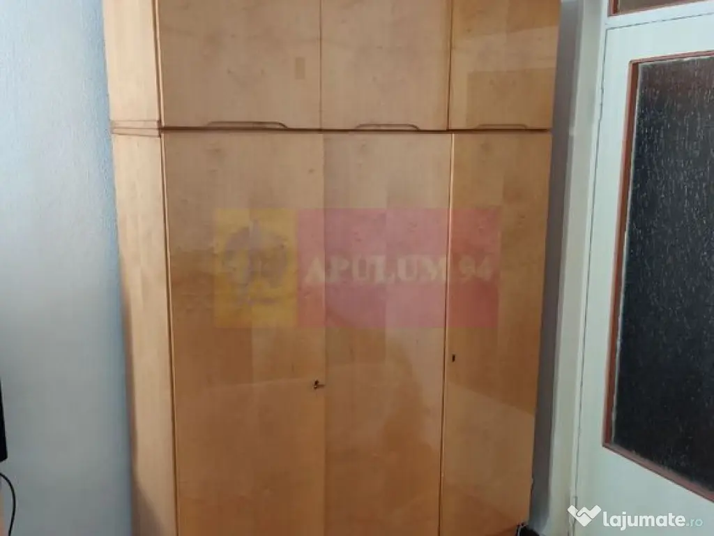 Garsoniera Vitan- zona Auchan. 