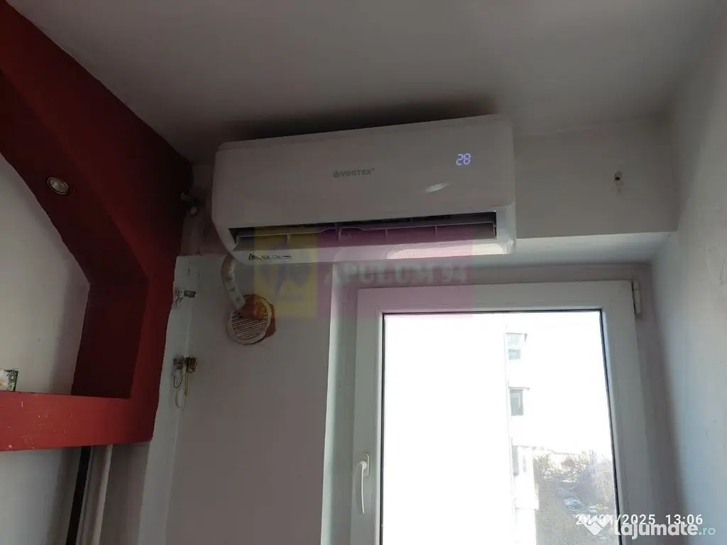 Garsoniera Vitan- zona Auchan. 