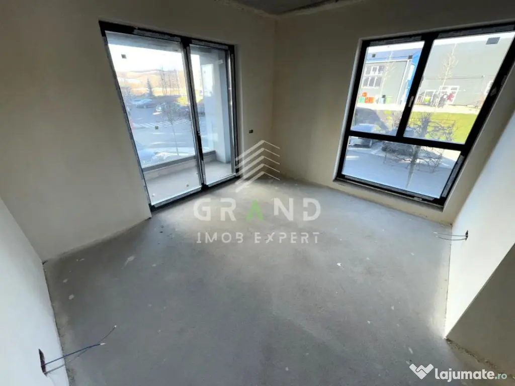 SPAȚIU COMERCIAL 120mp | 4 ÎNCĂPERI | 3 BAI | TERASĂ 20m 