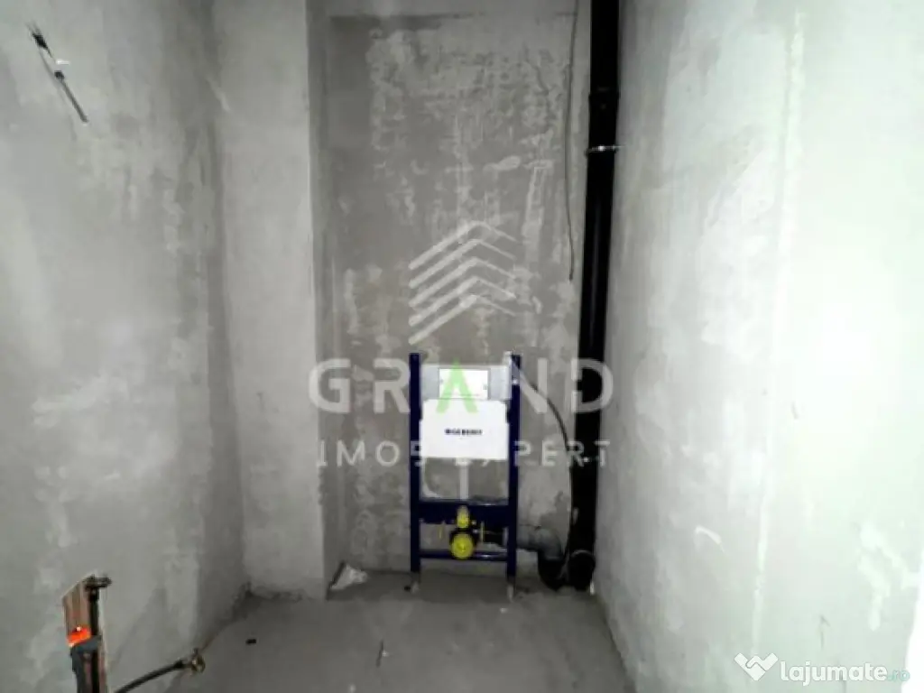 SPAȚIU COMERCIAL 120mp | 4 ÎNCĂPERI | 3 BAI | TERASĂ 20m 