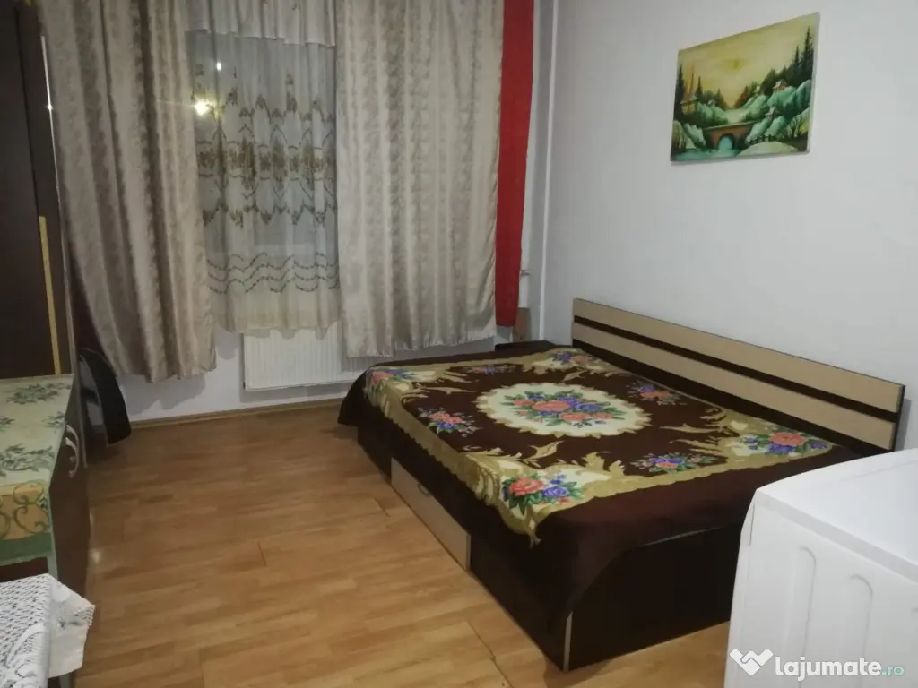 Inchiriez Garsoniera la parter pe Strada Nicolae Dobrin in Pitesti