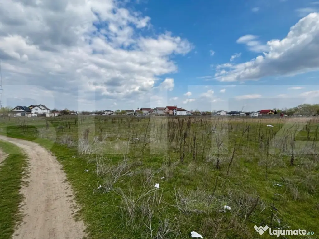 Teren extravilan 1323 mp cu acces dublu, ideal investiție, 