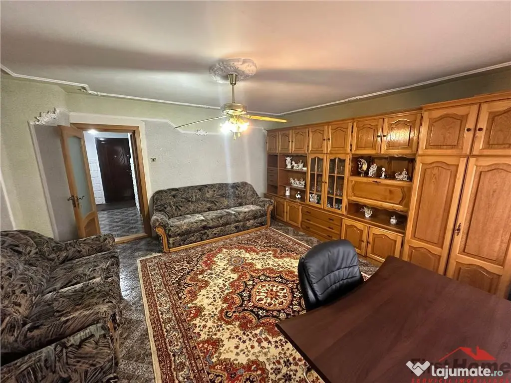 Apartament cu 3 camere de , str Petre Liciu, 73 mp ,etaj P/3 