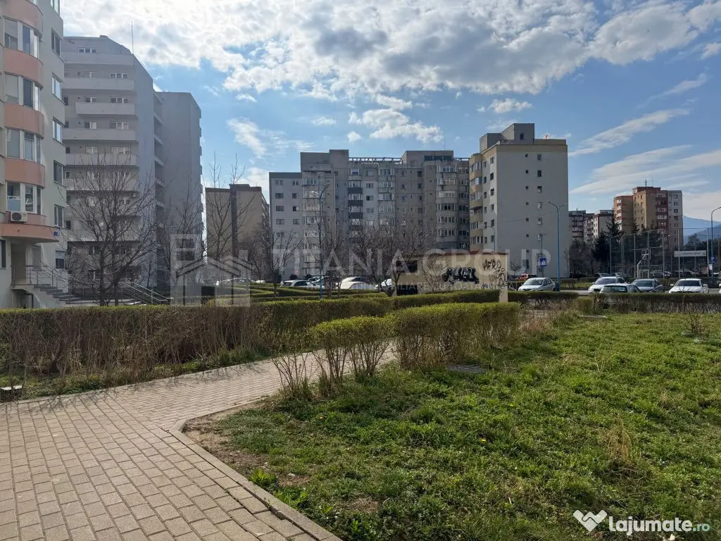 Apartament 2 camere modern, bloc nou, zona Garii, parcare... 