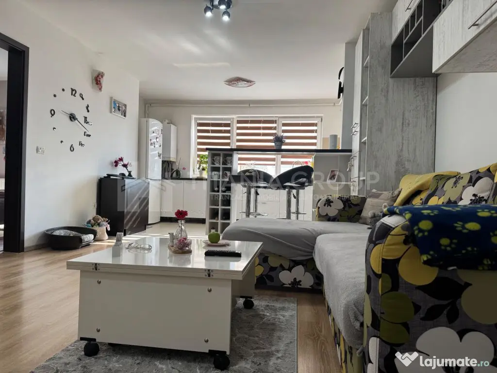 Apartament 2 camere modern, bloc nou, zona Garii, parcare... 