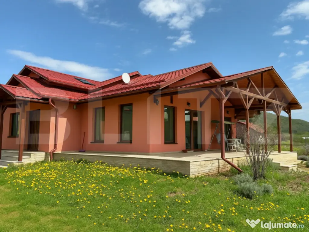 Vila în stil Californian | 220 mp utili | Teren 3000 mp | P 