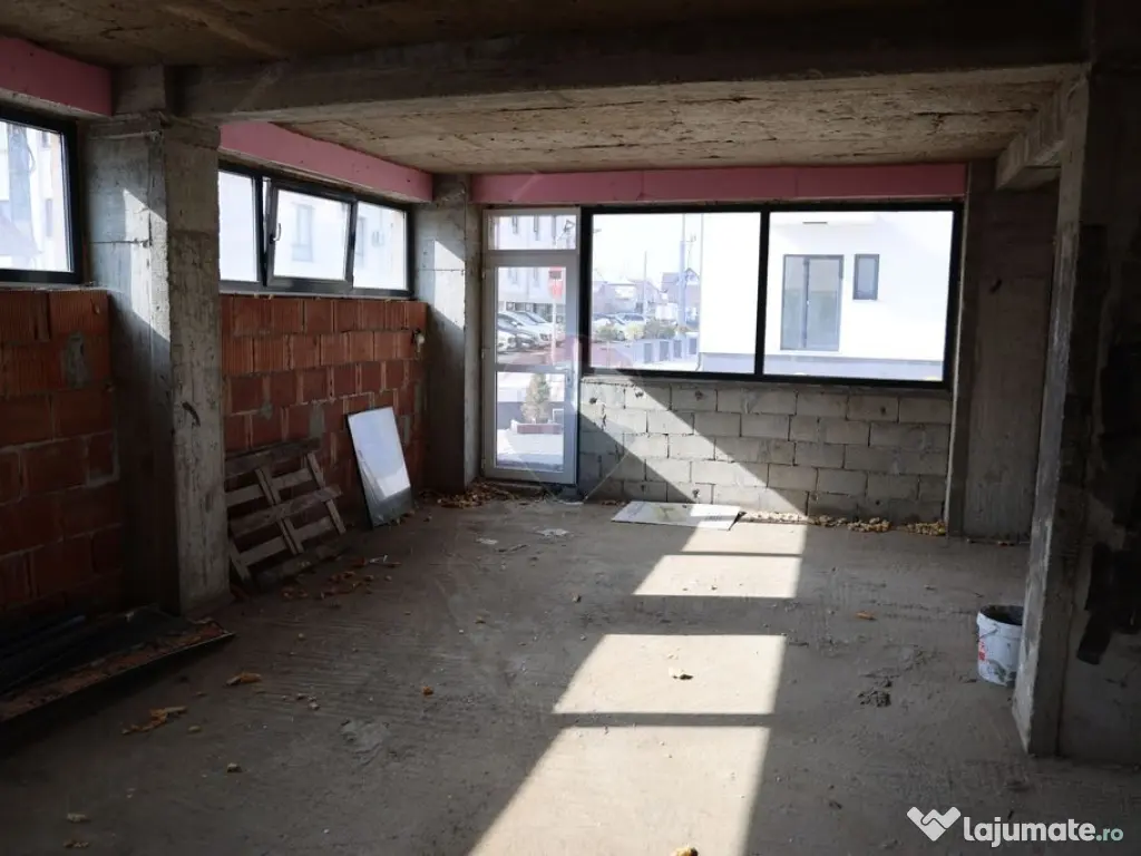 Spațiu comercial de 317mp de vânzare 