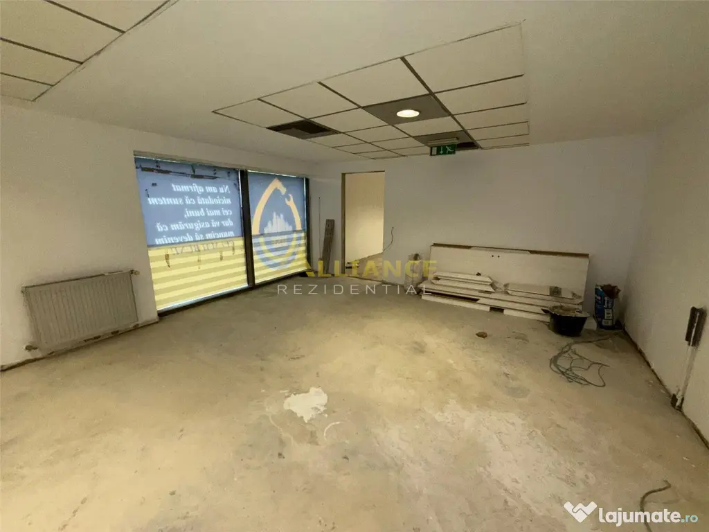 Spatiu comercial de || vizibilitate mare || trafic intens | 