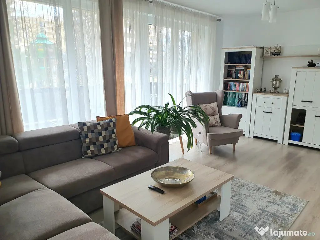 Apartament 3 camere premium 85mp+balcon 25mp–mobilat și utilat complet str.Carpaților 