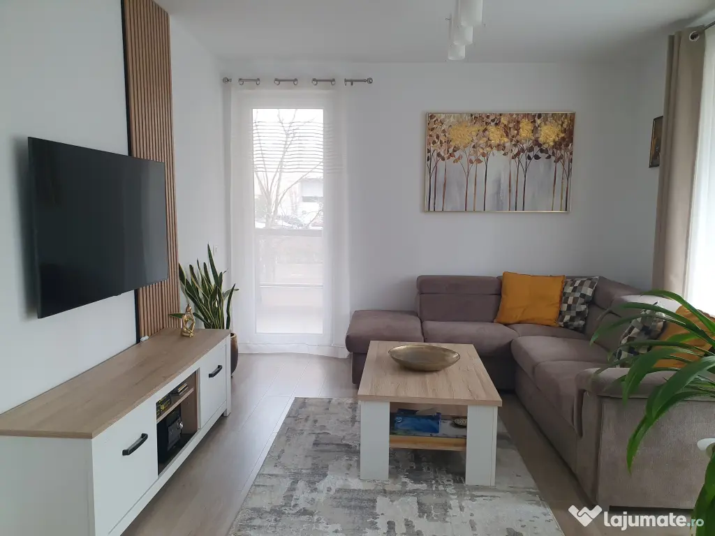 Apartament 3 camere premium 85mp+balcon 25mp–mobilat și utilat complet str.Carpaților 