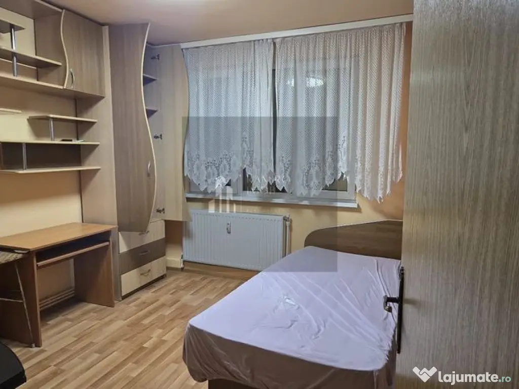 APARTAMENT 3 CAMERE, APARATORII PATRIEI/MOLDOVITA, CENTRA... 
