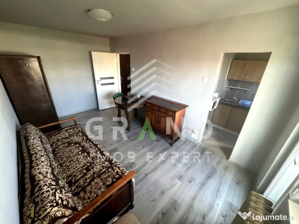 OPORTUNITATE!Garsonieră | 27,5 mp | Balcon închis | Mără 