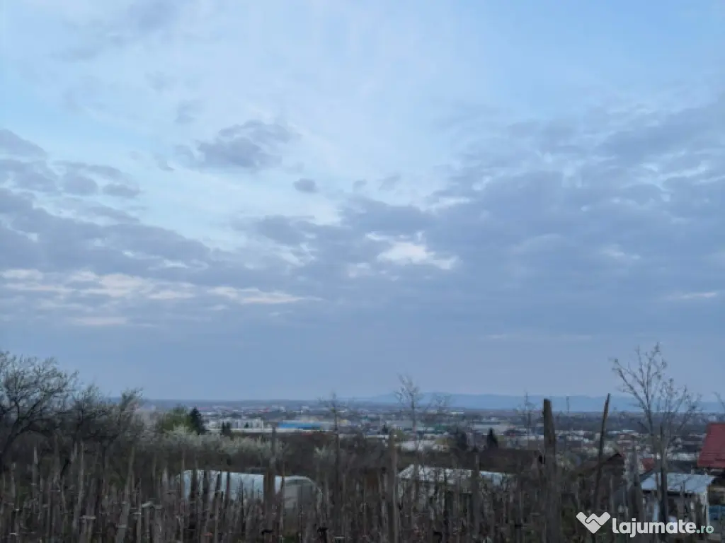 Teren 600 mp cu autorizație de construcție | panoramă sup 