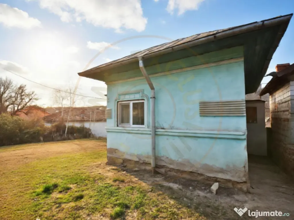 Casa + teren 742mp in Ștefănești, Argeș