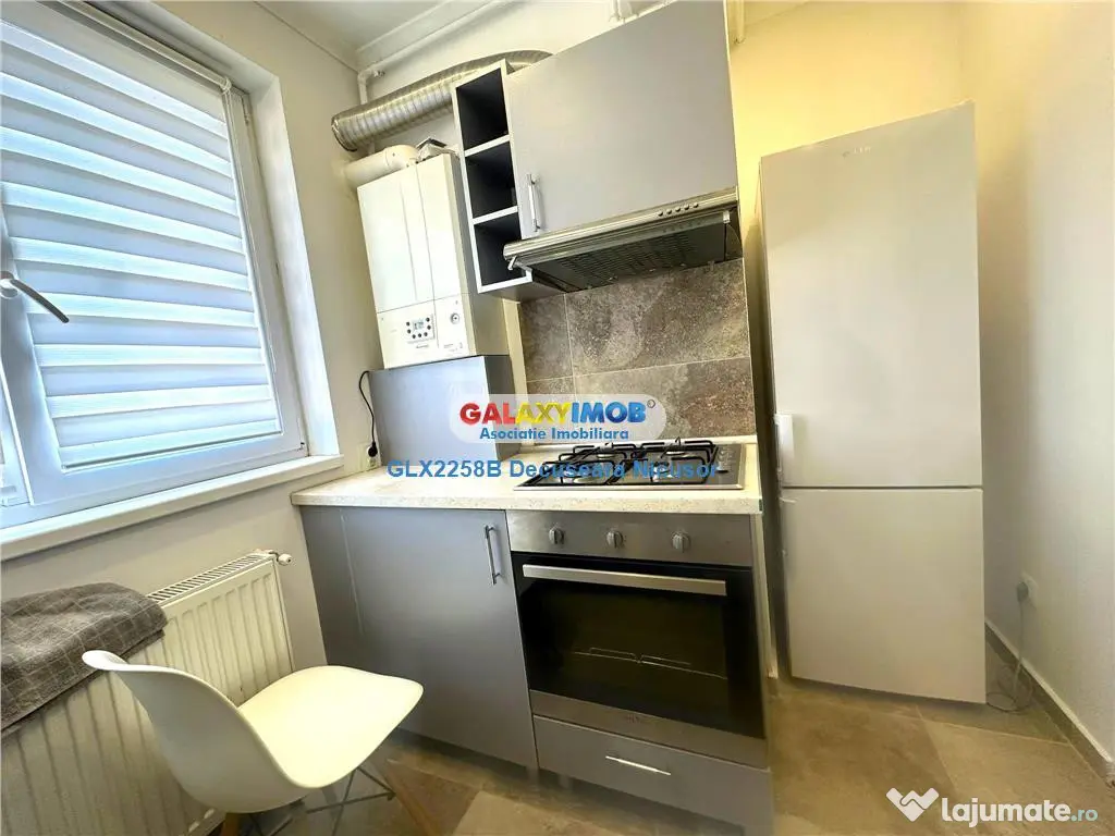 Garsoniera mobilata utilata Militari Residence, 280 Euro 