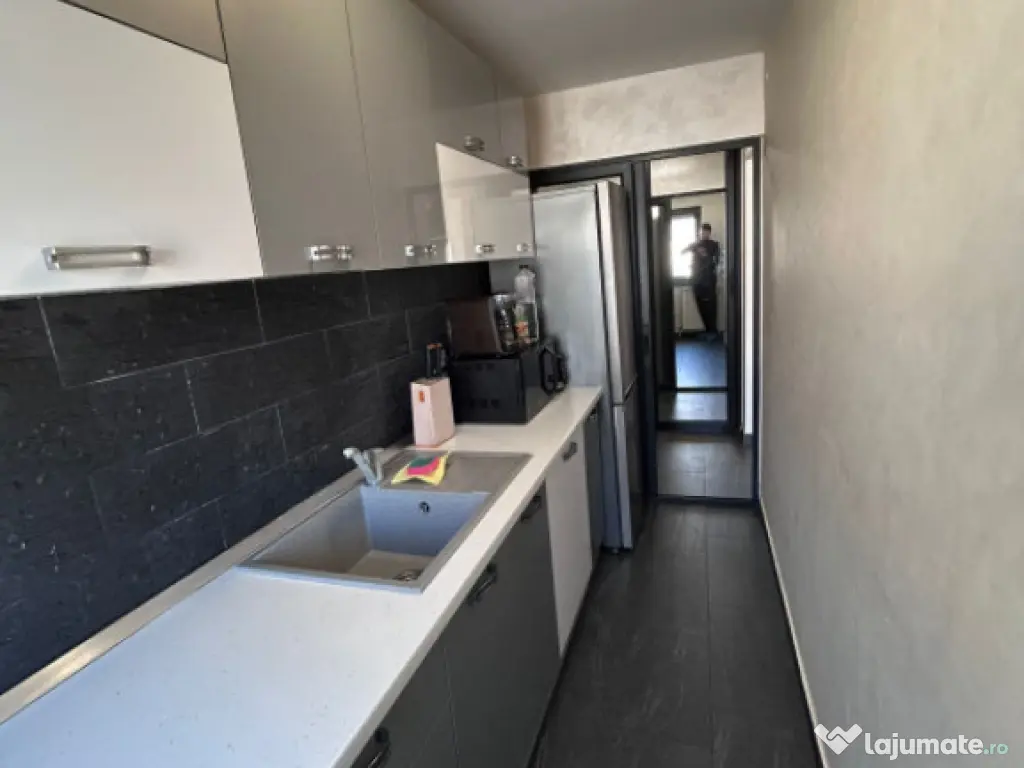 Apartament 2 camere Viziru 1, confort 2, La Cheie. 