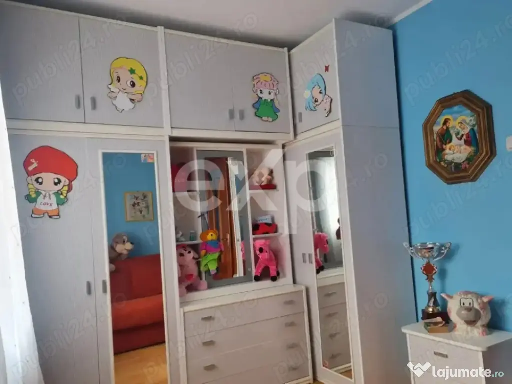 De vânzare apartament 3 camere, et 3/4, zona Inel1, Constan 