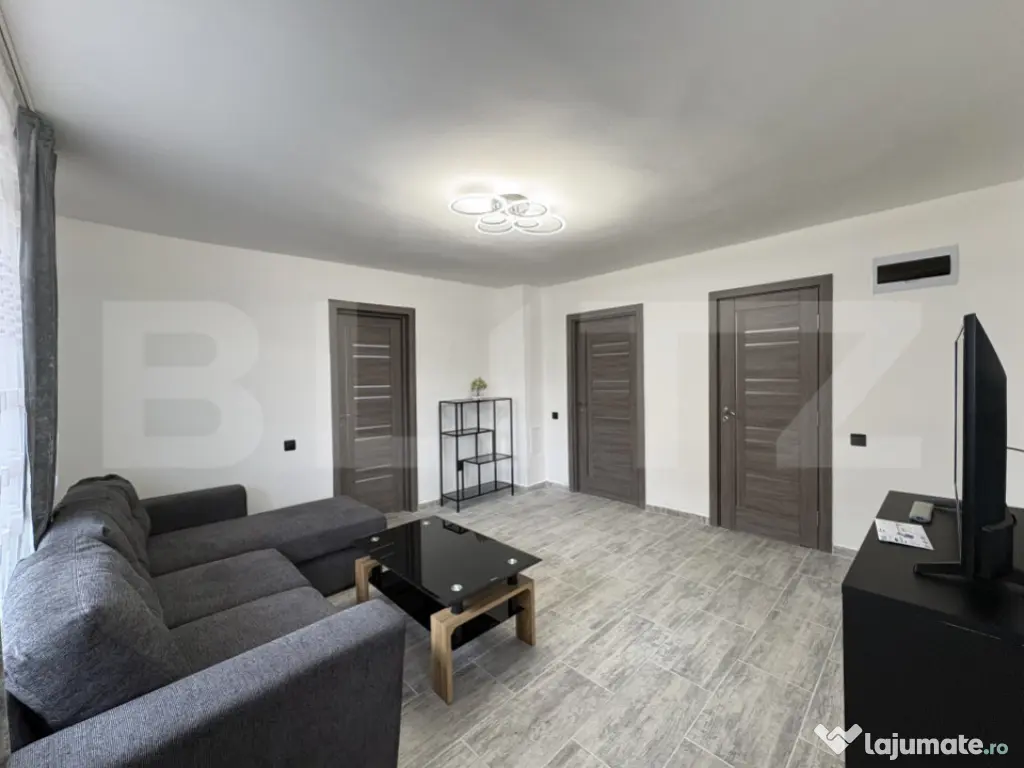 Apartament 3 camere, prima închiriere, parcare, 87 mp, pet- 