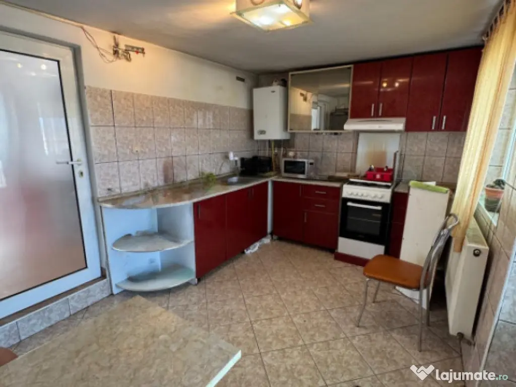 Casă P+1 Coltău, 120 mp utili, 33.5 ari, garaj, mobilată 