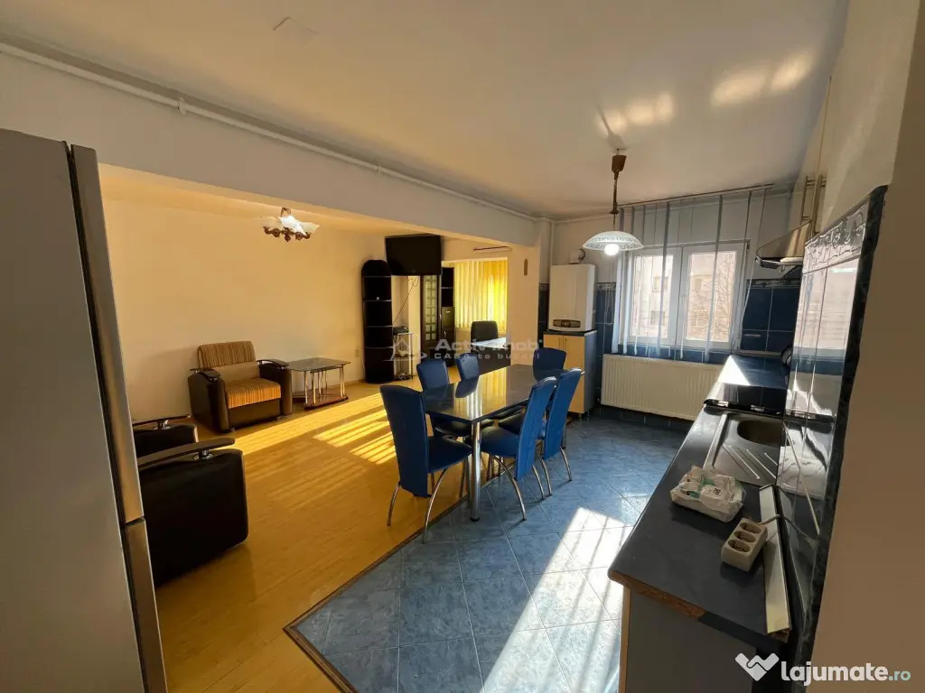 Caransebes, 3 Camere, Dec., Etaj 1., Zona Penny