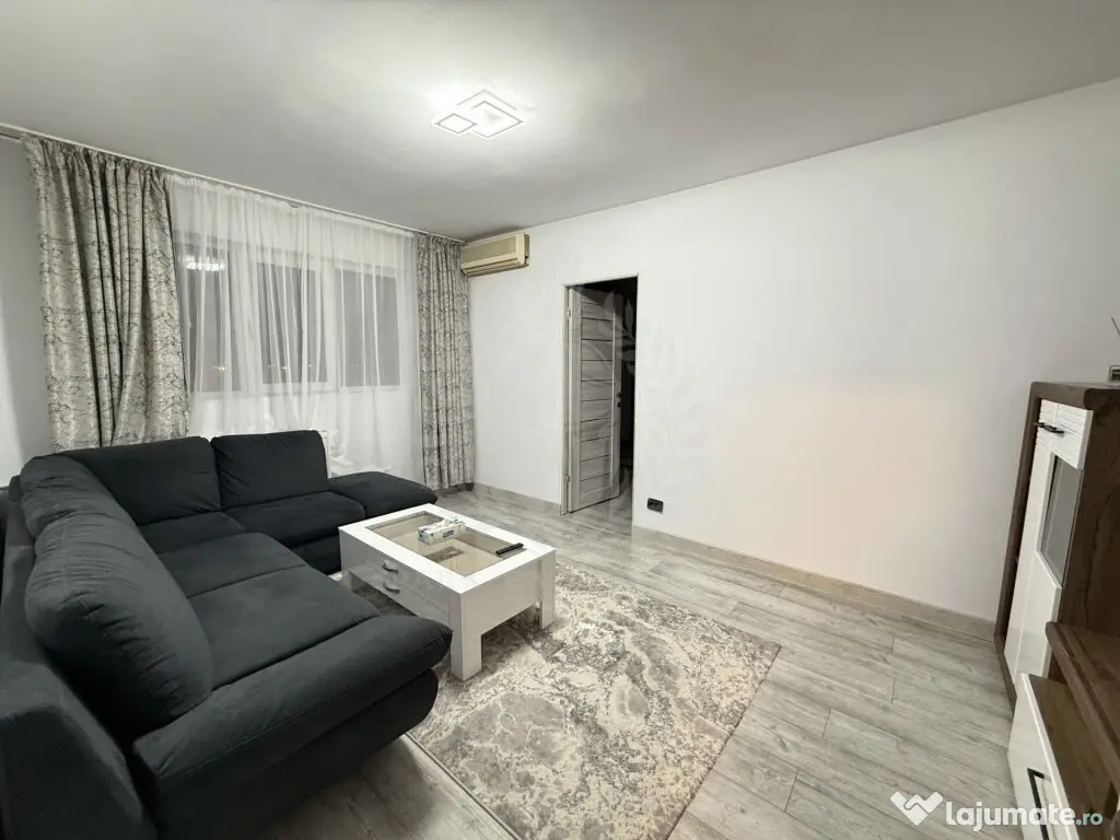 Inchiriere apartament 2 camere, renovat, zona Vest, 