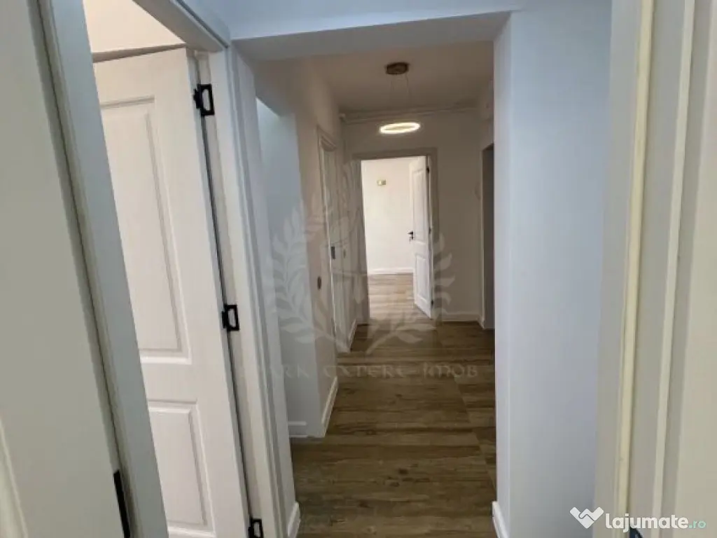 Apartament 2 camere, renovat, centrala proprie, zona Vest/ 