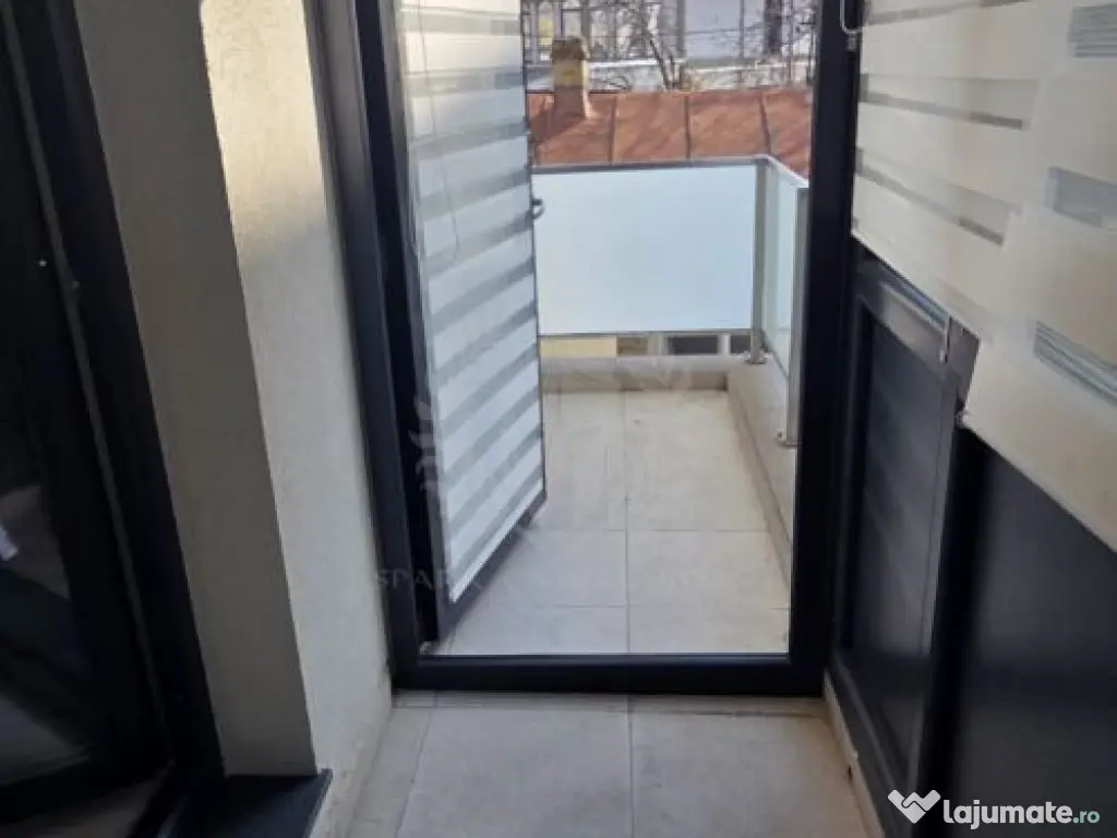 Apartament 2 camere, bloc nou, parcare, zona Malu Rosu,