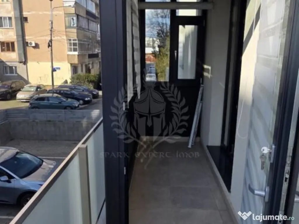 Apartament 2 camere, bloc nou, parcare, zona Malu Rosu,