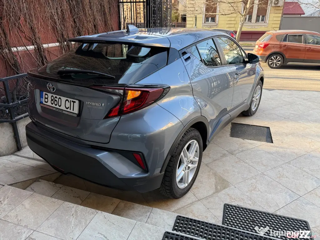 T Toyota C-HR 1.8 HSD 122 CP 4x2 CVT Core 