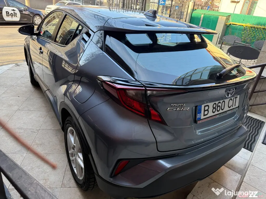 T Toyota C-HR 1.8 HSD 122 CP 4x2 CVT Core 