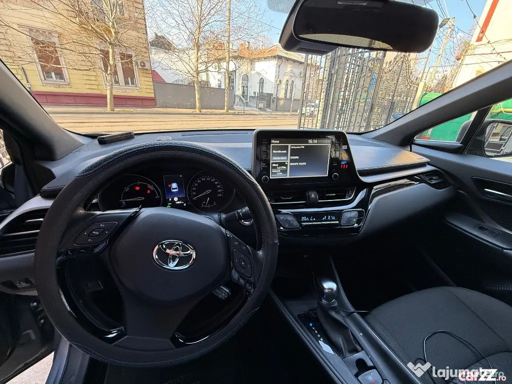 T Toyota C-HR 1.8 HSD 122 CP 4x2 CVT Core 