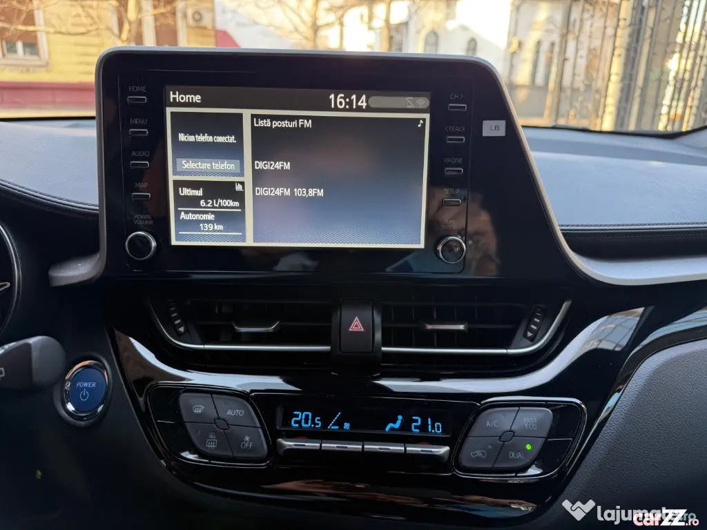 T Toyota C-HR 1.8 HSD 122 CP 4x2 CVT Core 