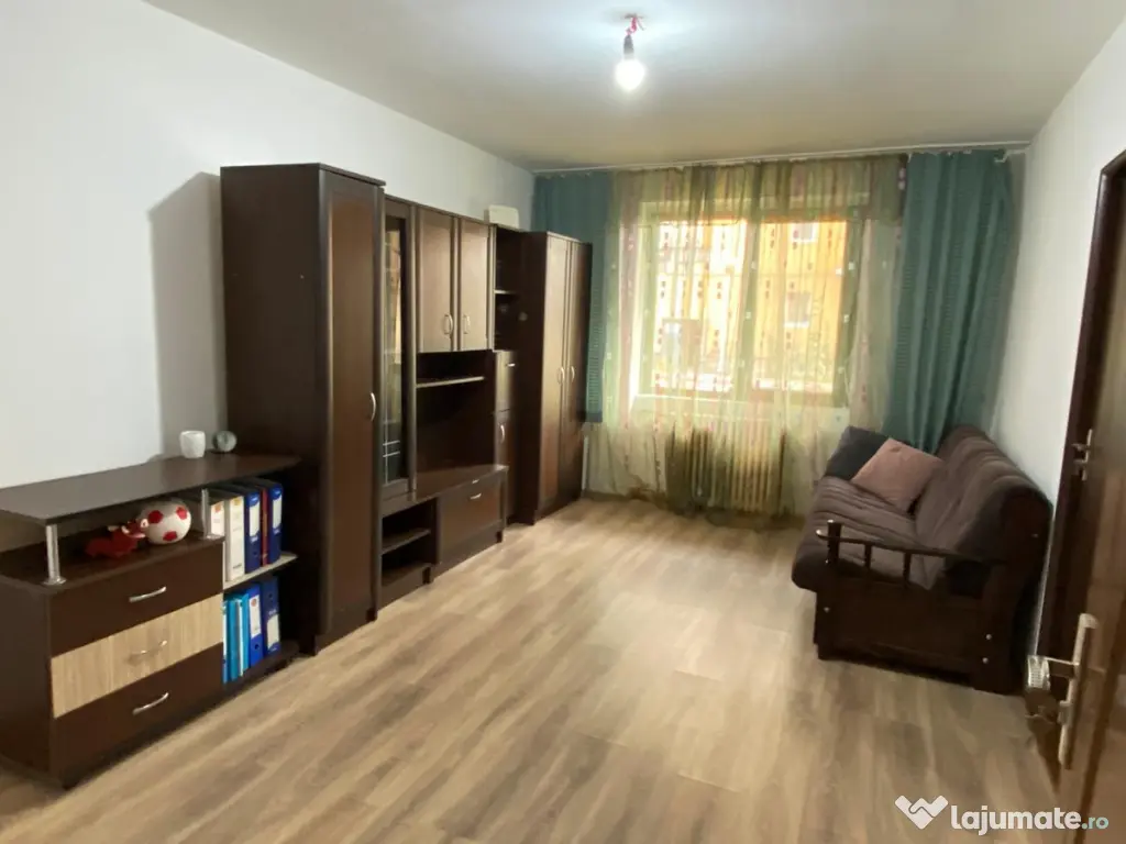 Apartament 2 camere Motru 