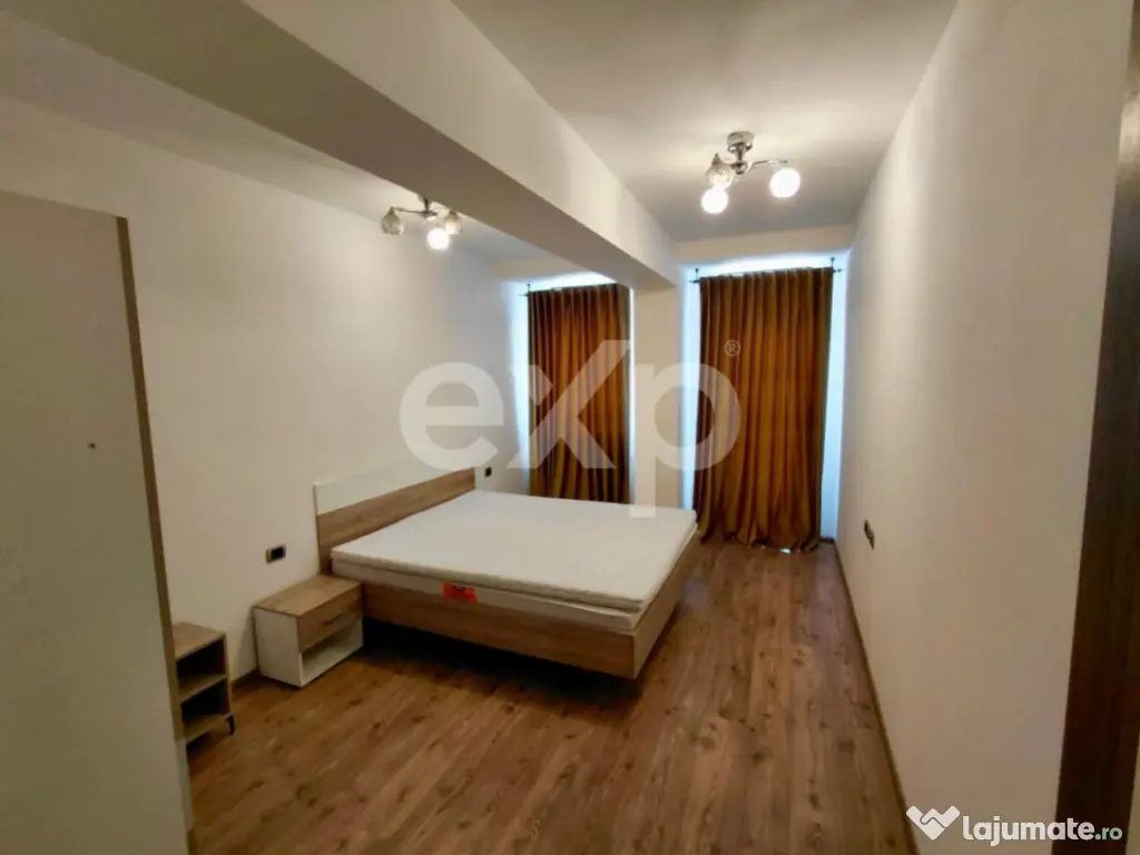 Apartament de închiriat – 4 camere, decomandat – Tracto 