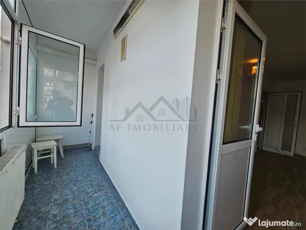 Apartament 3 camere Dacia 