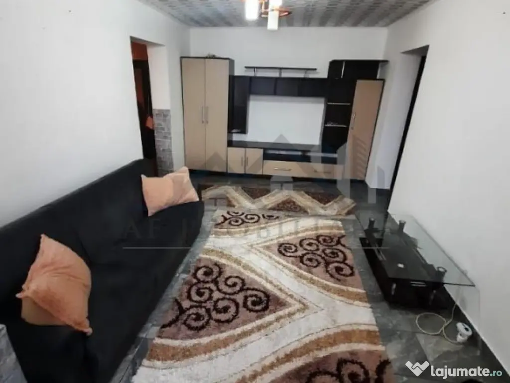 Apartament 3 camere Podu Ros 