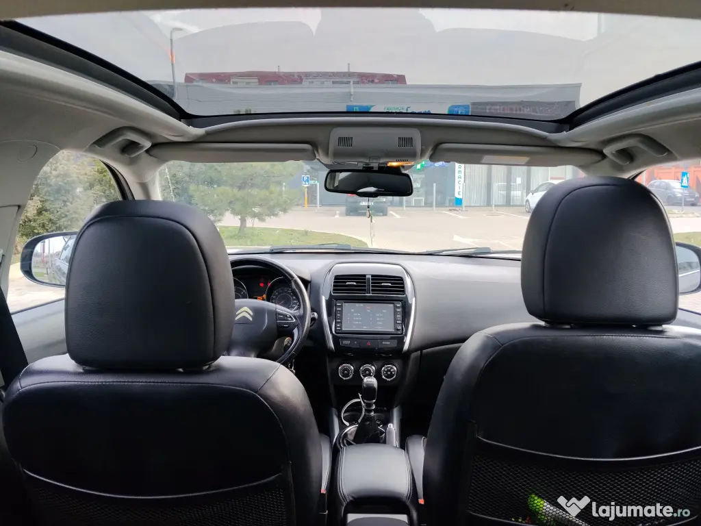 Vând Citroen C4 Aircross 