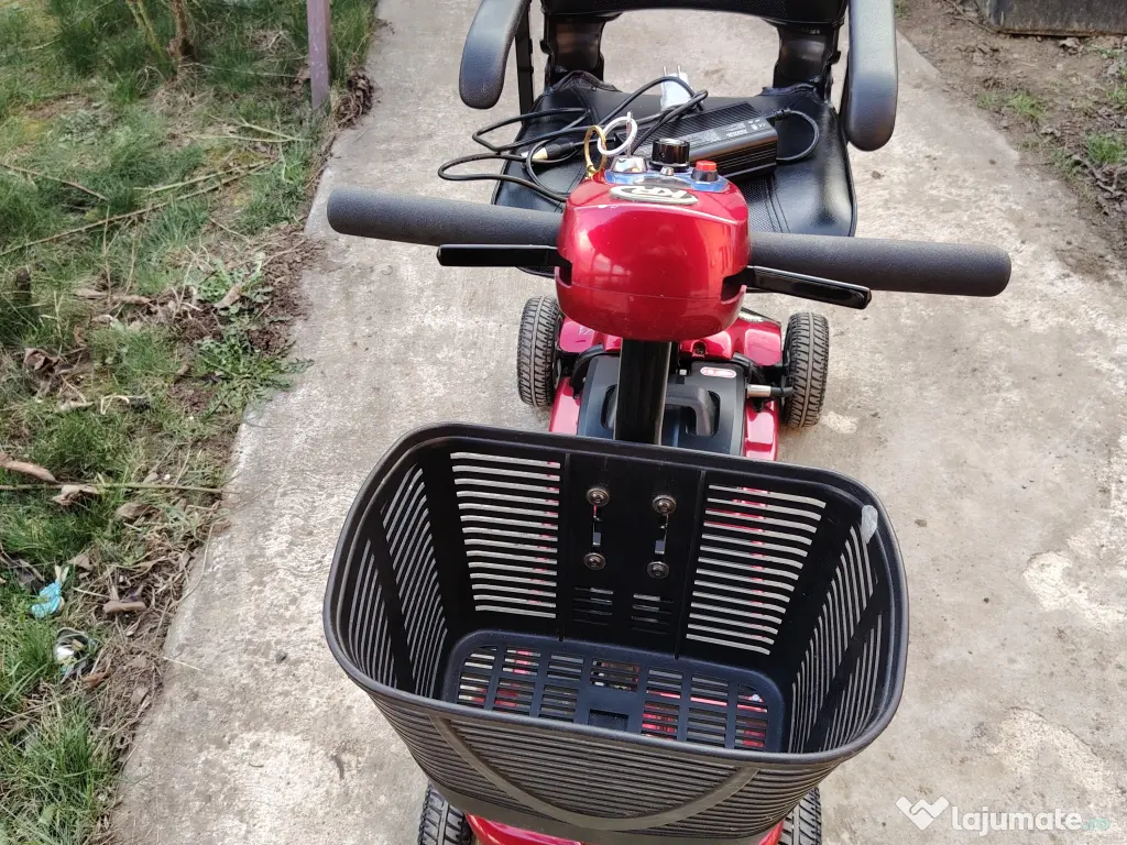 Căruț electric  pentru persoane cu dizabilități 