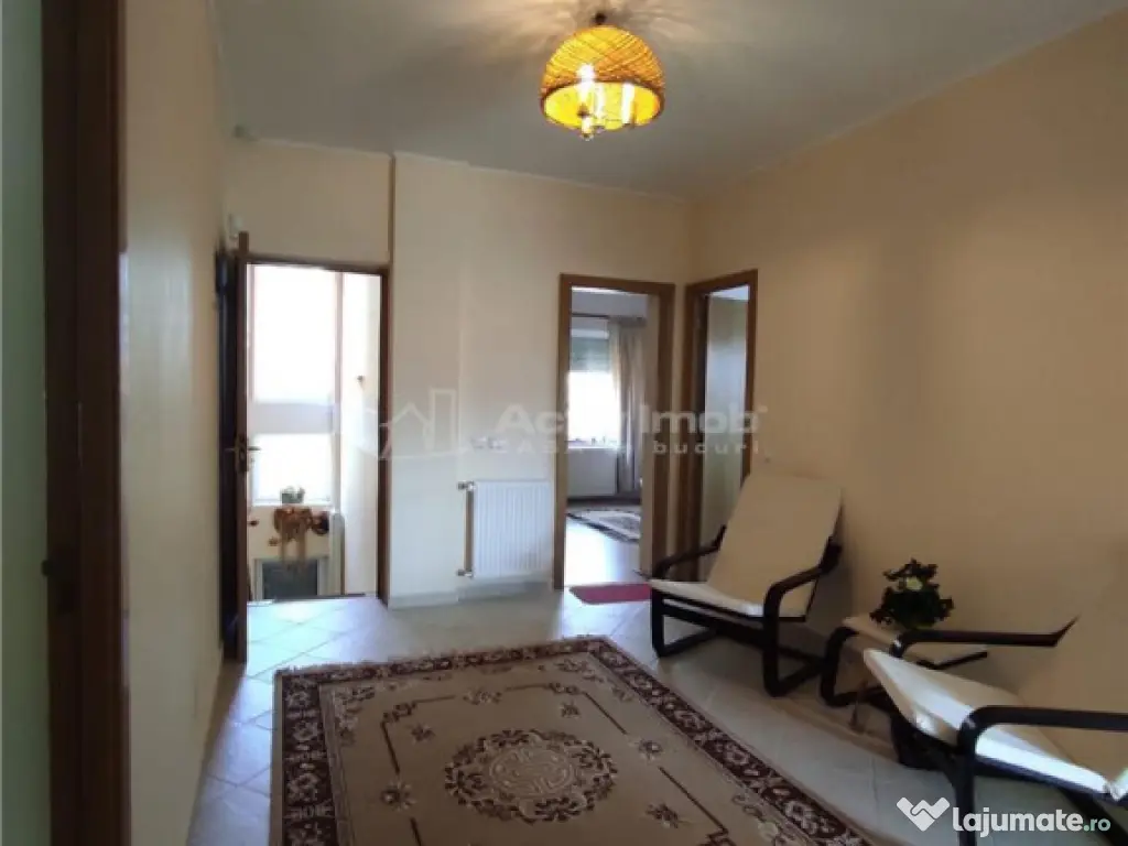 Vila 7 camere 230 mp - Clinceni / Str. Monumentul Eroilor 