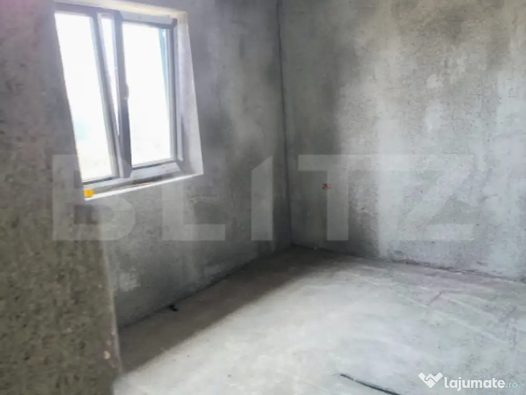 Casa spatioasa de vinzare,ideala pentru confort si liniste 